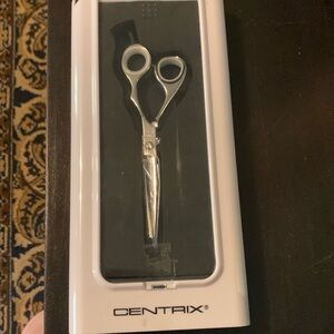 Centrix 5.75” shears New in box